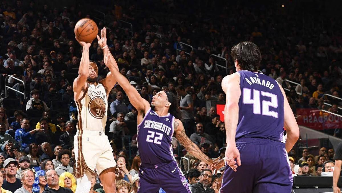 pg电子官网-打一场就休一场!NBA“第一玻璃人”,31岁了还敢要价1.2亿大合同